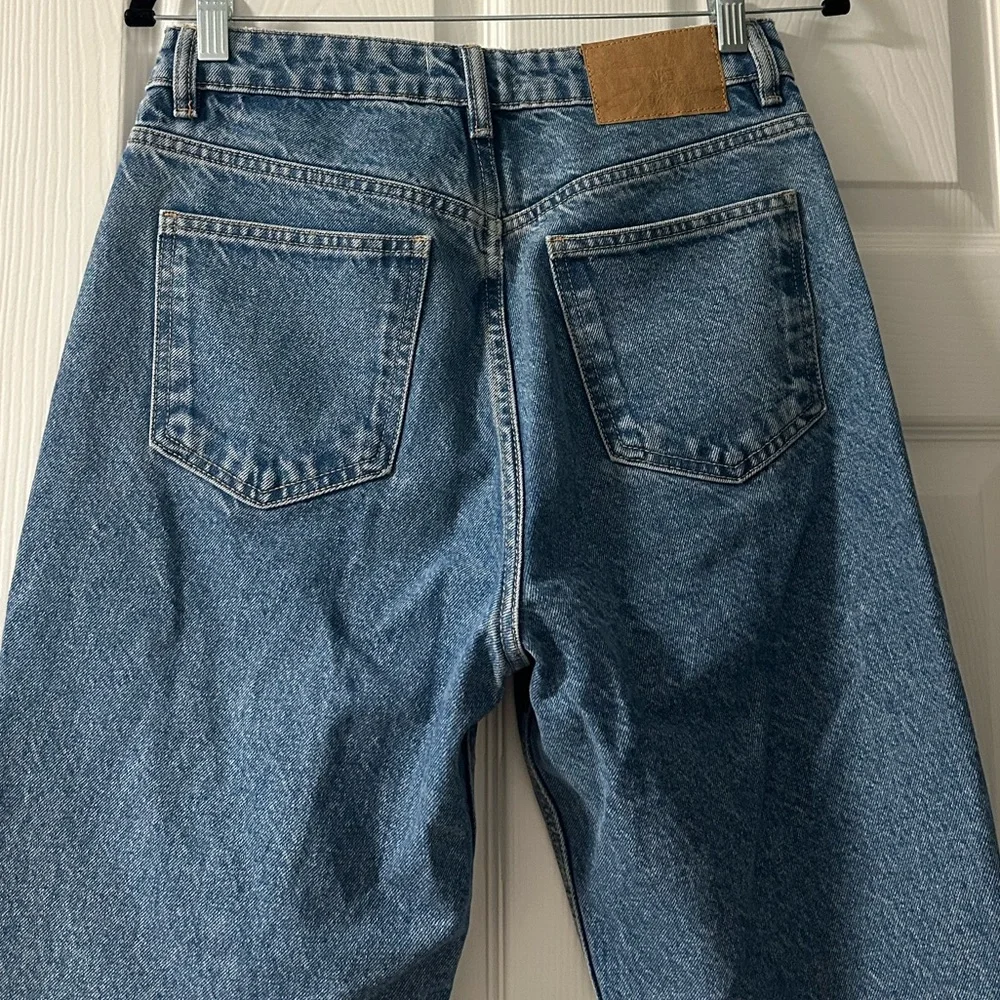 Zara Blue Mom Jeans Size 6